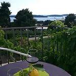 Mare Apartment