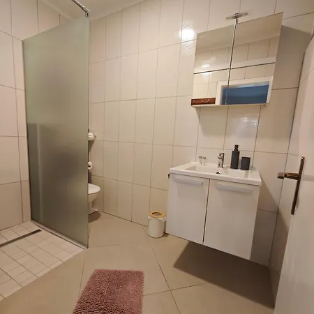Apartament Mare