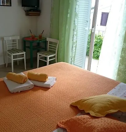 Apartment Mare Hvar Town
