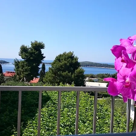 Mare Apartment *