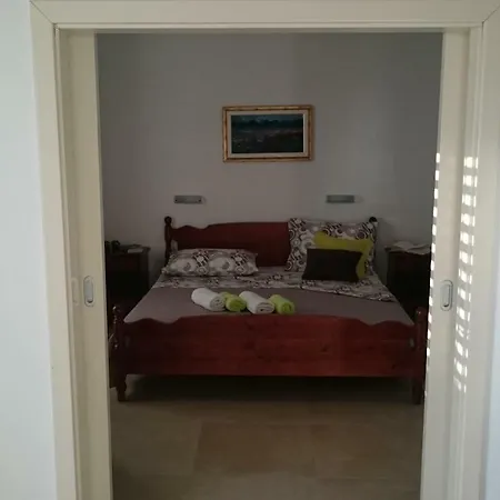 Mare Apartment Hvar Town