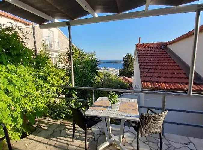 Apartment Mare Hvar Town