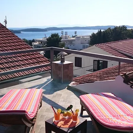 Mare Appartement Hvar Town